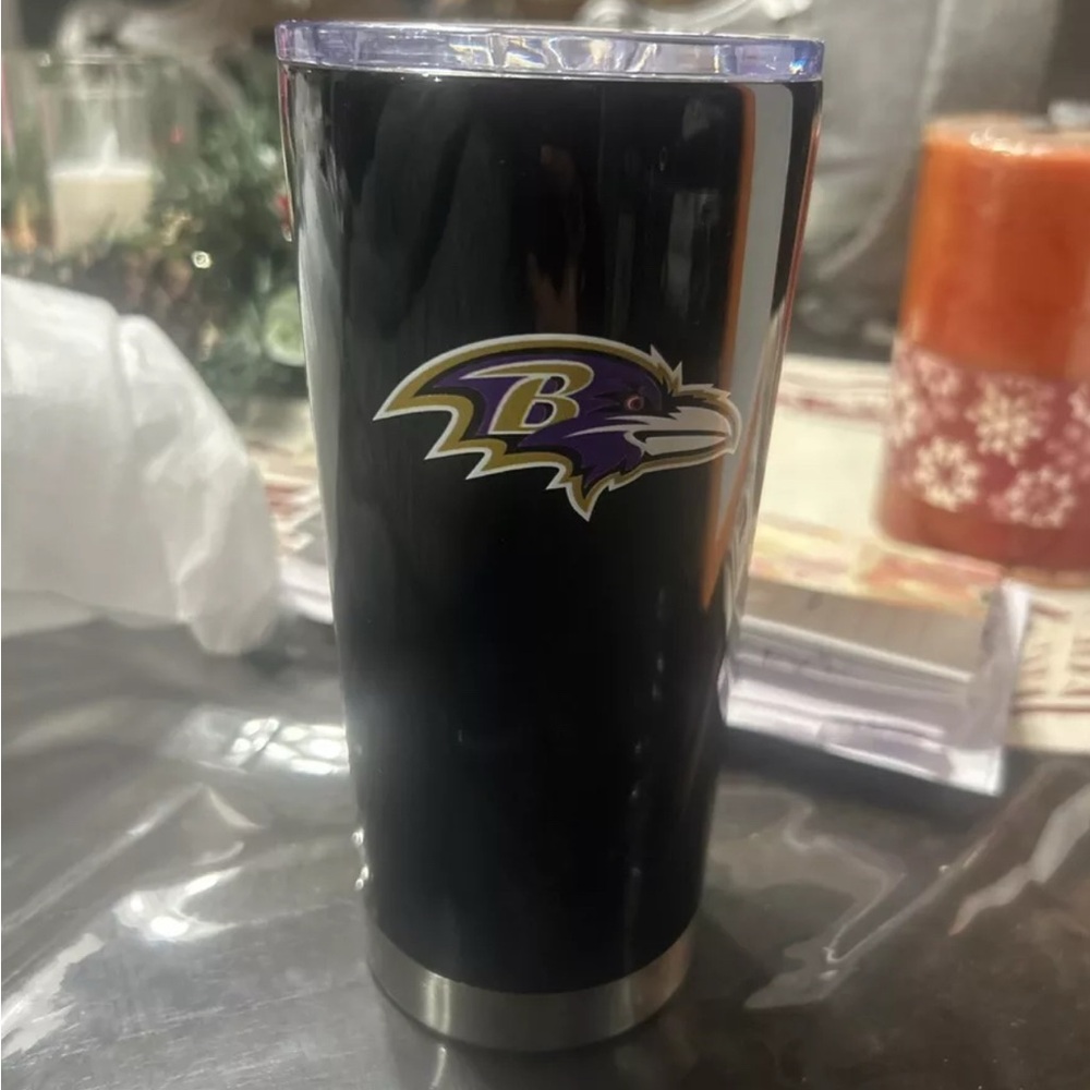 NFL Baltimore Ravens One 20 ounce Tumbler for Hot or Cold Beverages